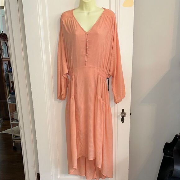 NWOT Prologue Peach Hi-Lo dress with smocked waistband & button front - Picture 1 of 10